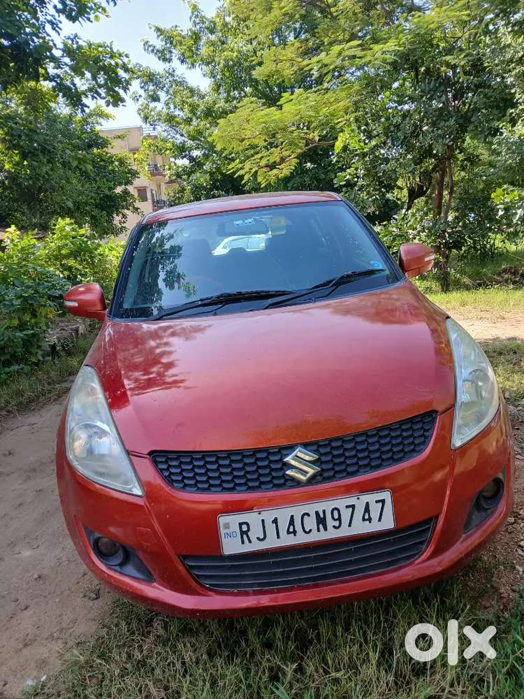 Maruti Suzuki Swift 2012 Diesel 70000 Km Driven