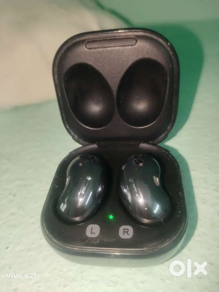 Samsung live buds