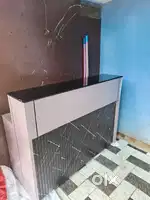 Reception Counter Desk – 4 Months Old, Marble Top, ₹19,999