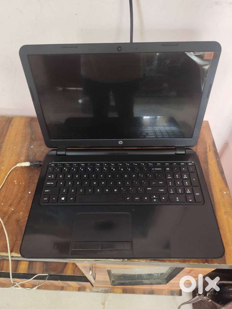 Lenovo I3 Laptop, 8GB Ram, 1000Gb Harddisk, Excellent battery back up,