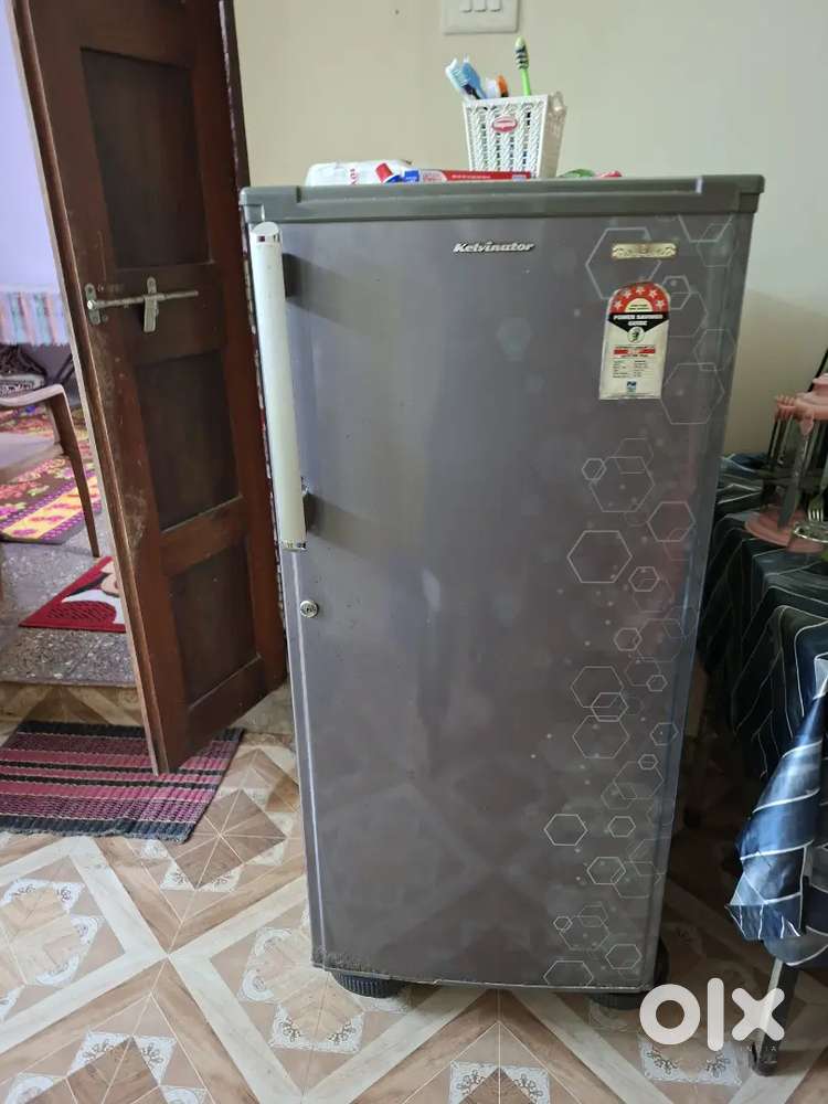 Fridge kelvinator
