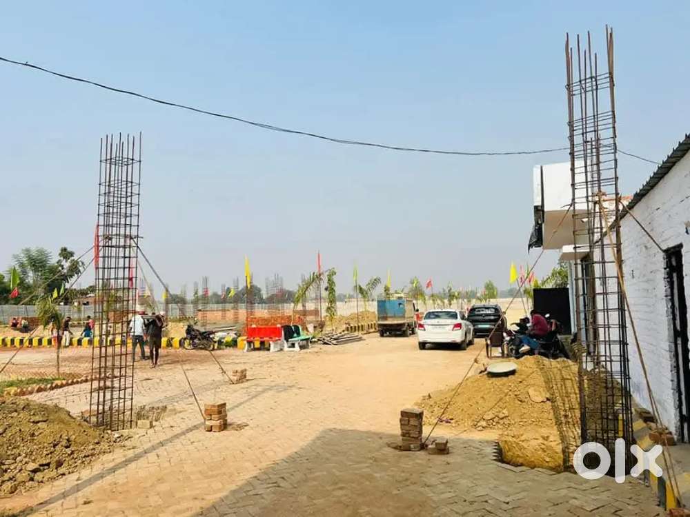 अमूल दूध डेरी सूर्या पब्लिक स्कूल से नजदीक जमीन दाखिल खारीज बैंक लोन