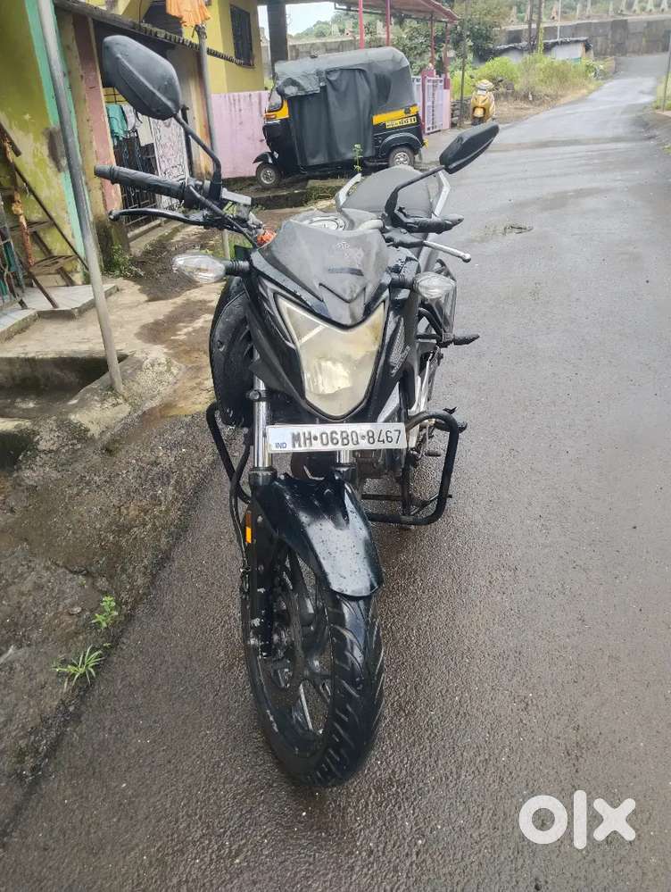 Honda Hornet 160r