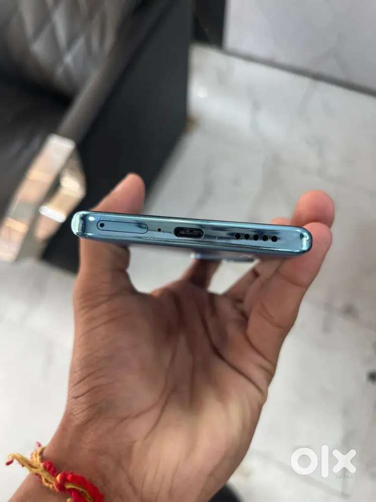 Vivov25pro all original phone