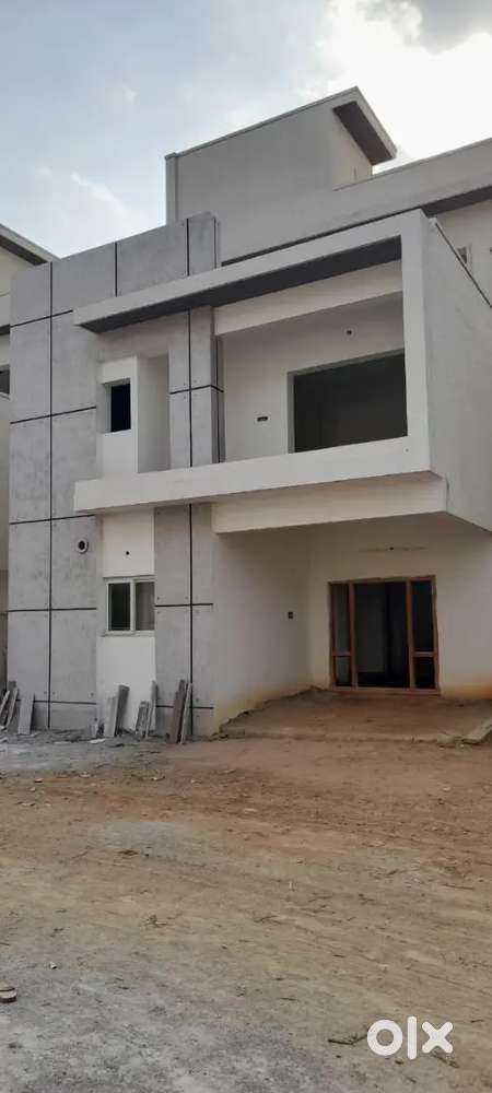 Villas sale 10min drive from Hitechcity Gachibowli