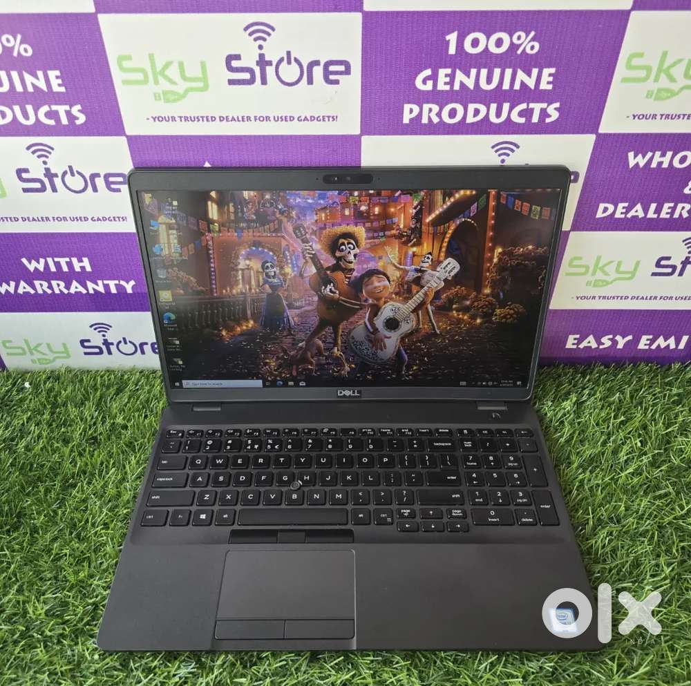 Dell Latitude Premium Model i7 8th 16GB/SSD 512GB WITH 15DAYS WARRANTY