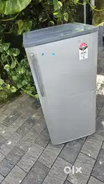 Less used good condition Samsung fridge