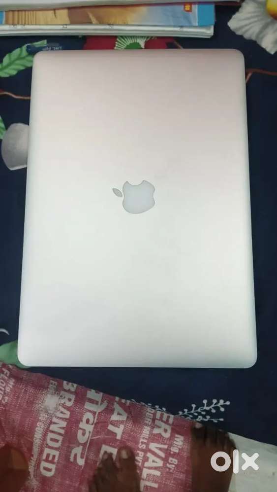 MAC BOOK ON SALE