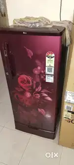 LG fridge 185 L 4 months old