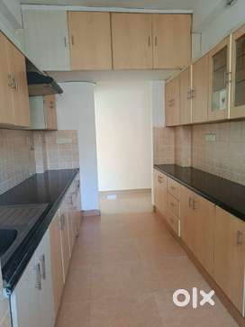 2bhk house for rent in mandaveli
