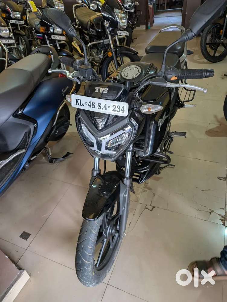 TVS raider 125 Smart x connect