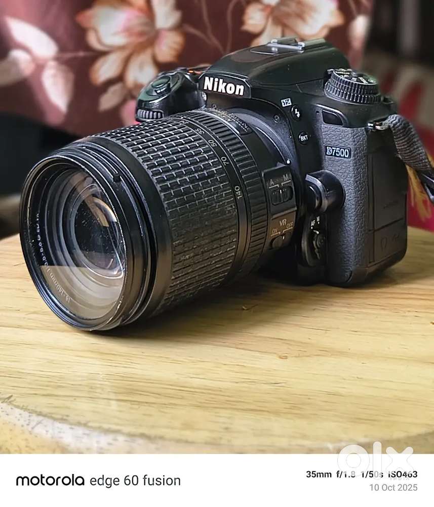 Nikon D7500
