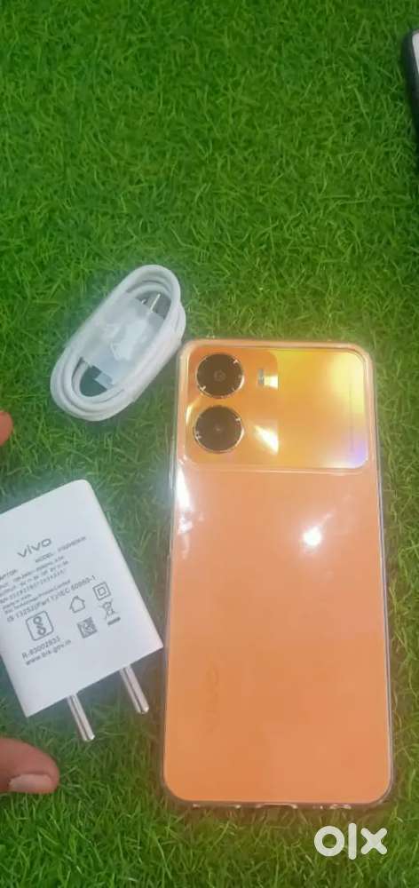 Vivo y56 5g  8 128 good condition no any problem 7 month warrnty