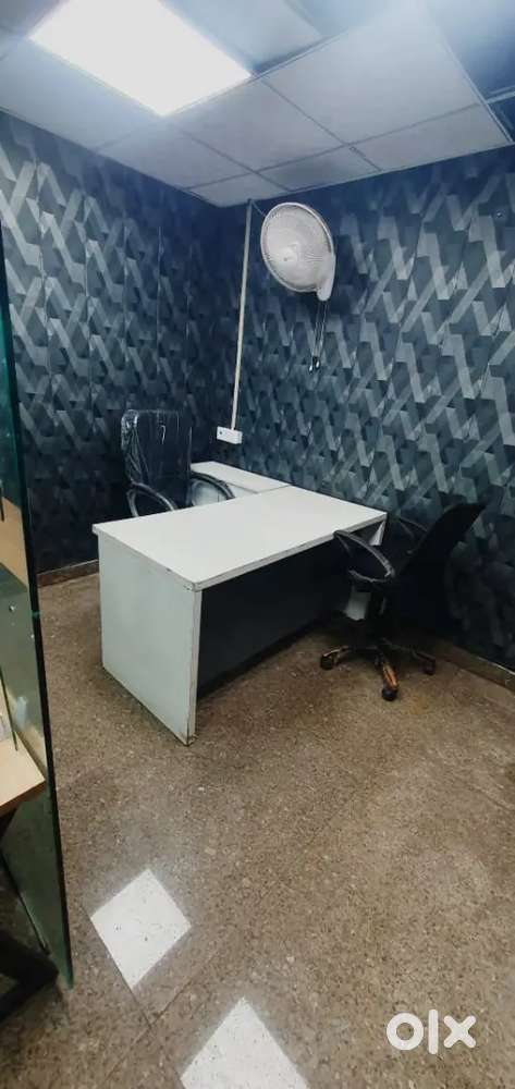 Fully furnished luxurious office space for rent