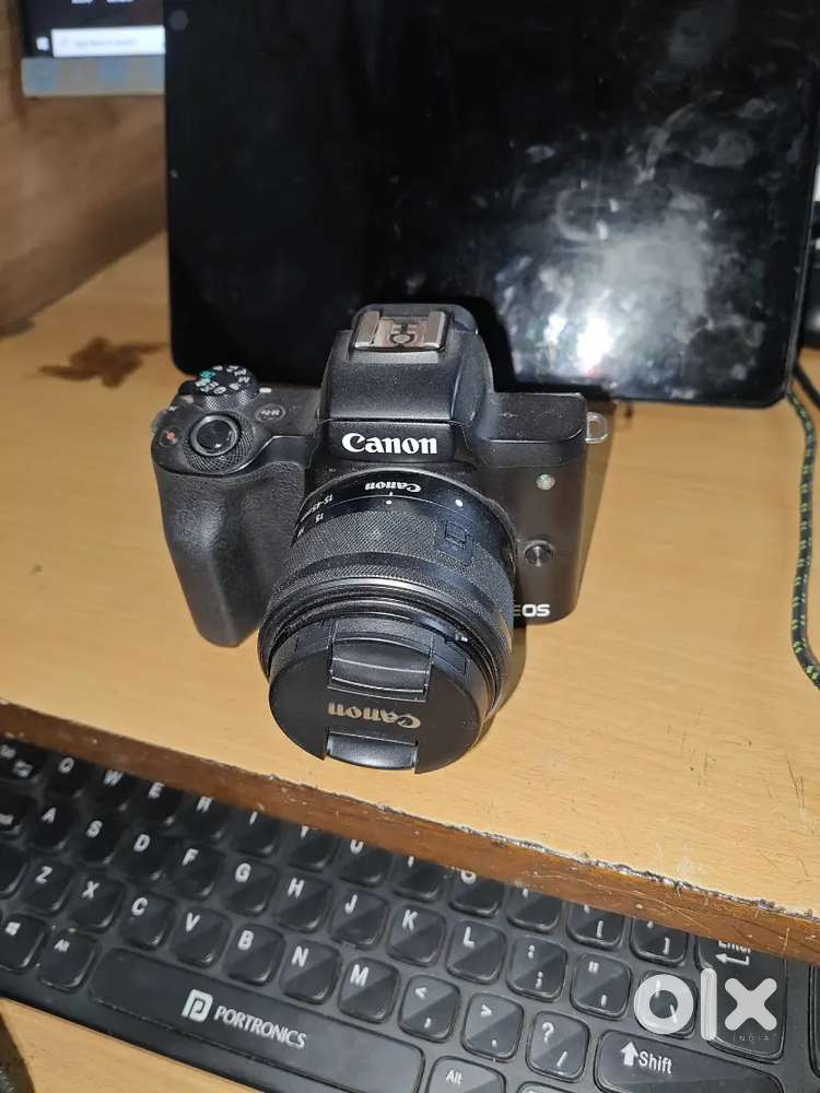Cannon M50 Mark 2 Mint Condition with 2 Lenses