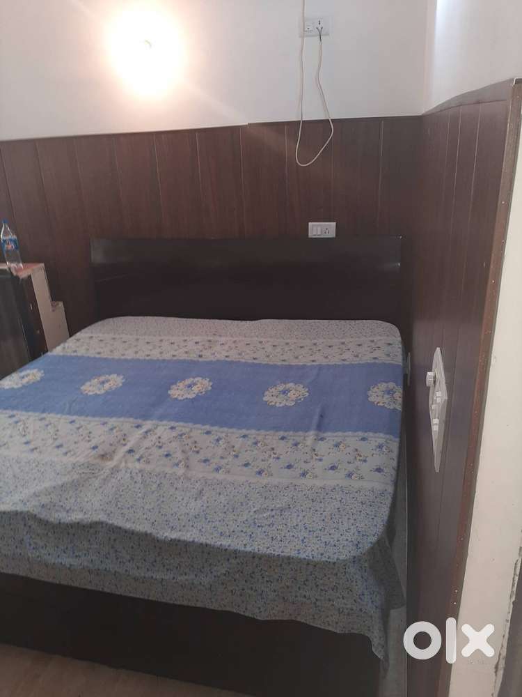 One Room Kitchen Set fully furnished available for rent