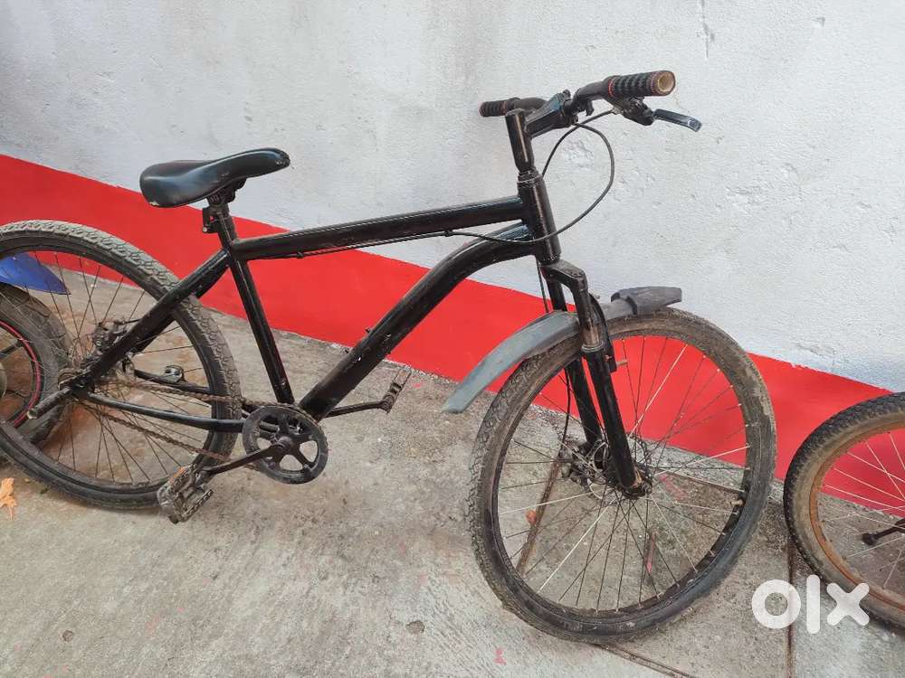 Cycle full condition me hai