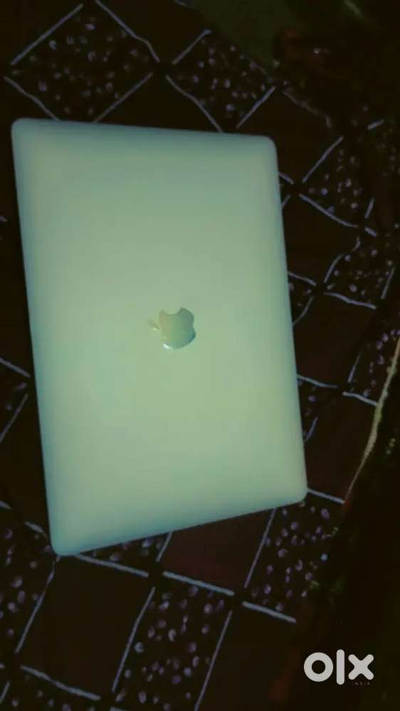 Macbook M1 Air