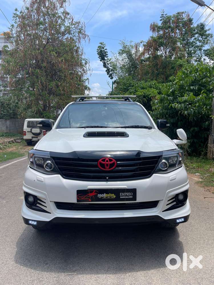 Toyota Fortuner 3.0 4x4 Manual, 2013, Diesel
