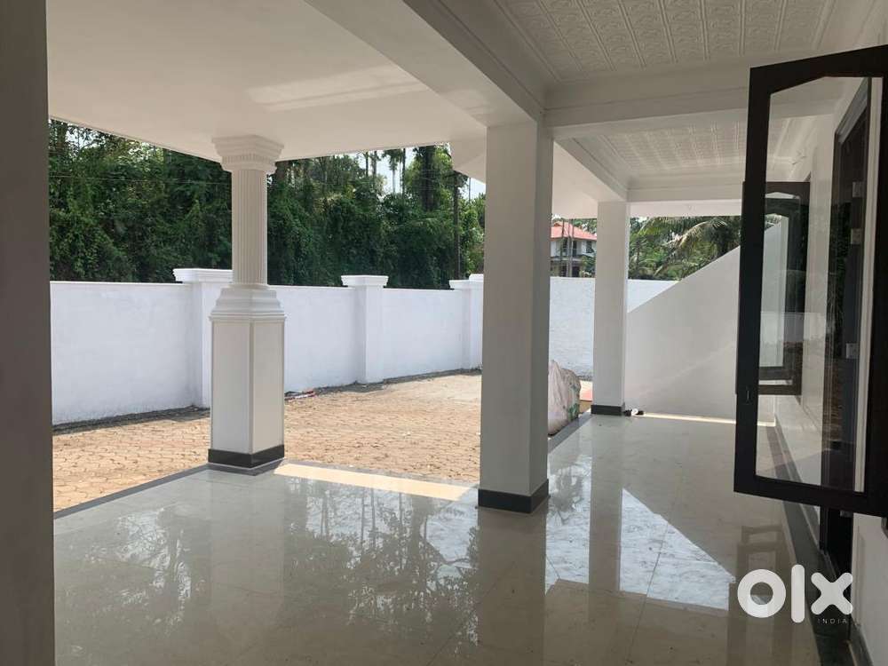 House for home stay and resort purpose in kalpetta for sale