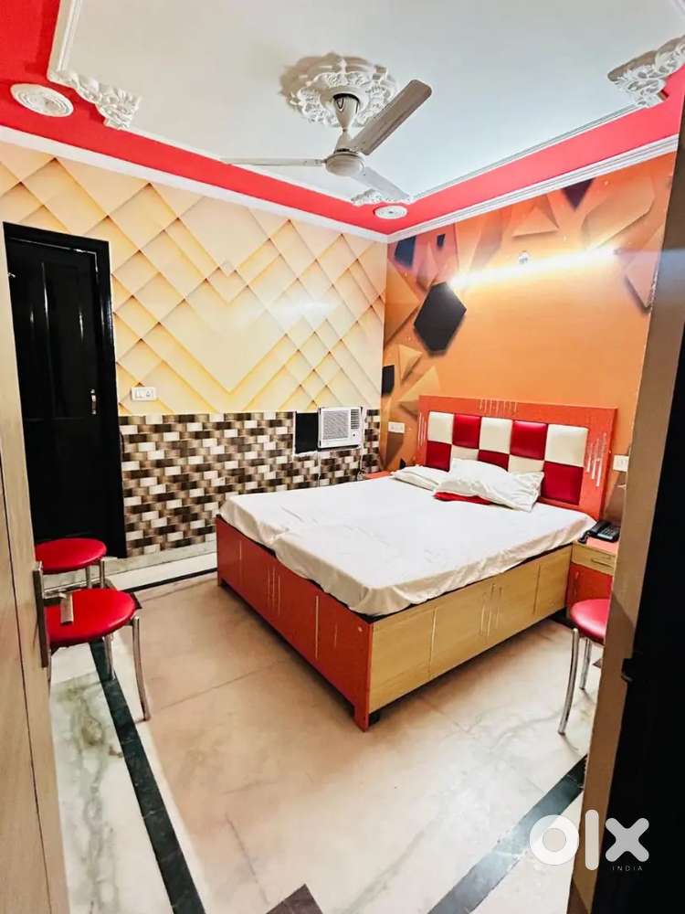 PG OR 1  ROOM CHANDIGARH SECTOR 34 32 33 46 INDUSTRIAL AREA 1 2