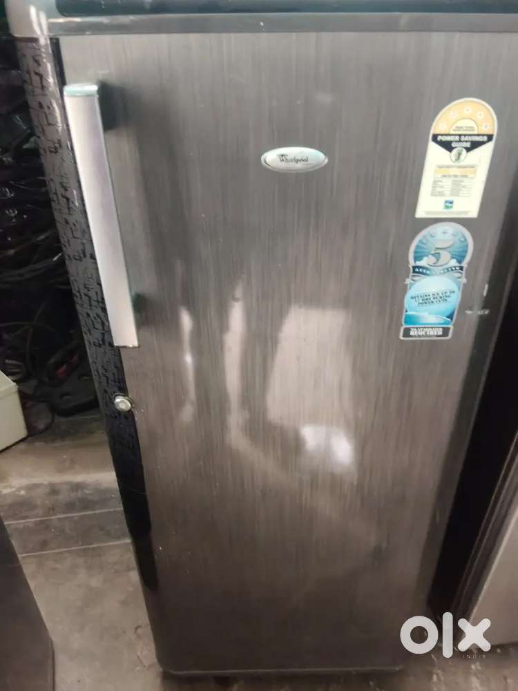 Whirlpool 210 liters good condition