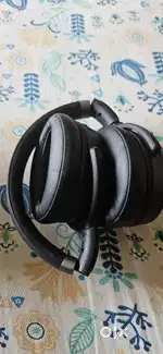 Sennheiser Wireless Headphones