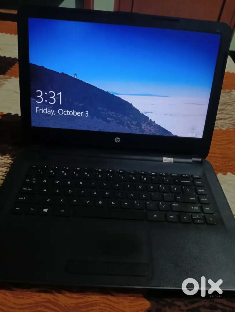Hp AMD E1-6015 APU with Radeon(TM) R2 Graphics
