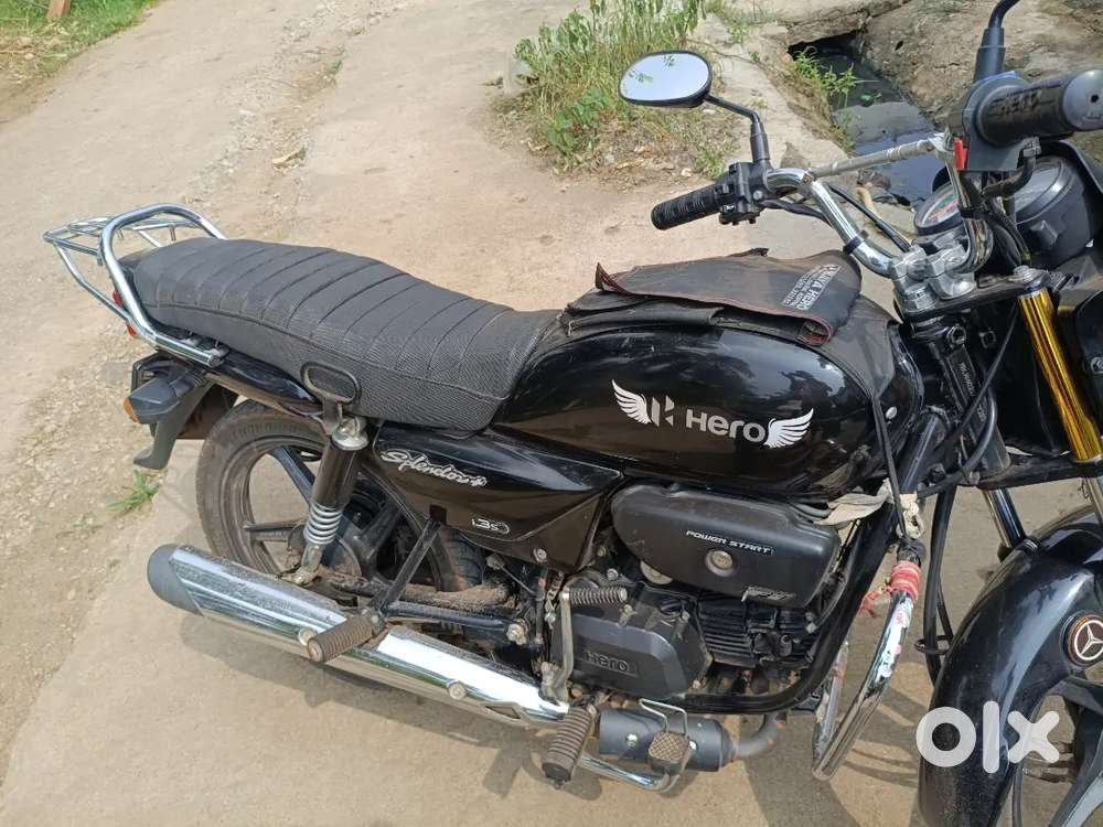 Hero splendor pulse i3s smart bike is well condition 2 free is pending