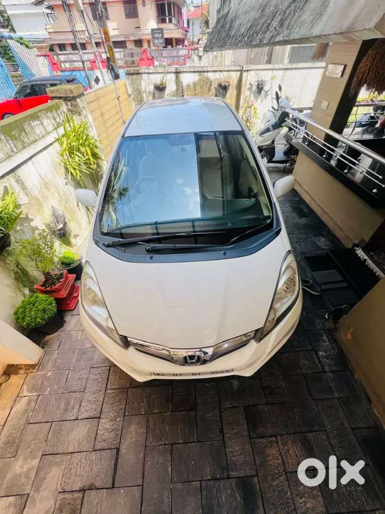 Honda Jazz 2012 Petrol Well Maintained