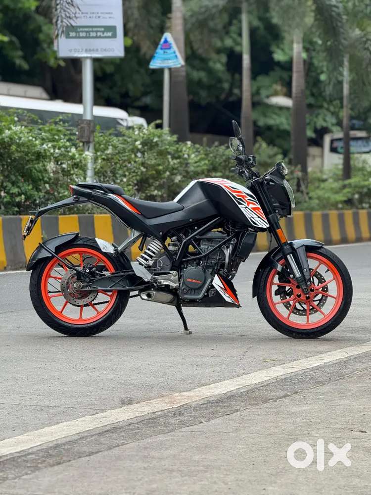 KTM DUKE 125 ABS BS6 FIX PRICE