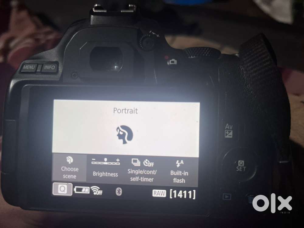 Canon 200d mark 2 in dslr photo and video camera