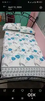 Want to sell my bed urgently