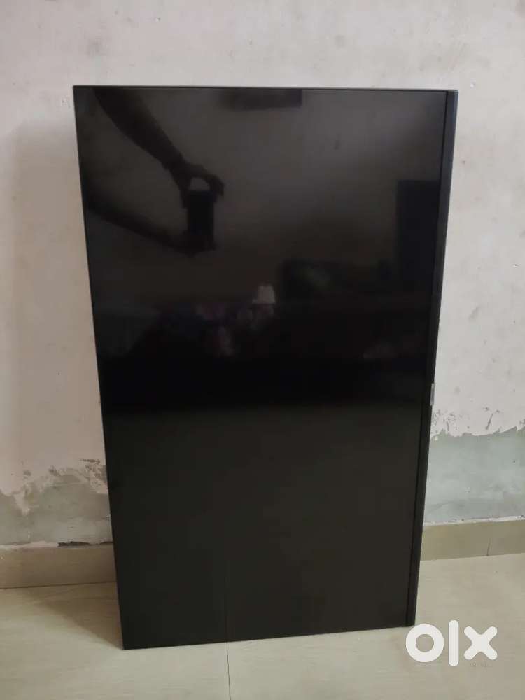 SAMSUNG  UA43AU7600KXXL 4k