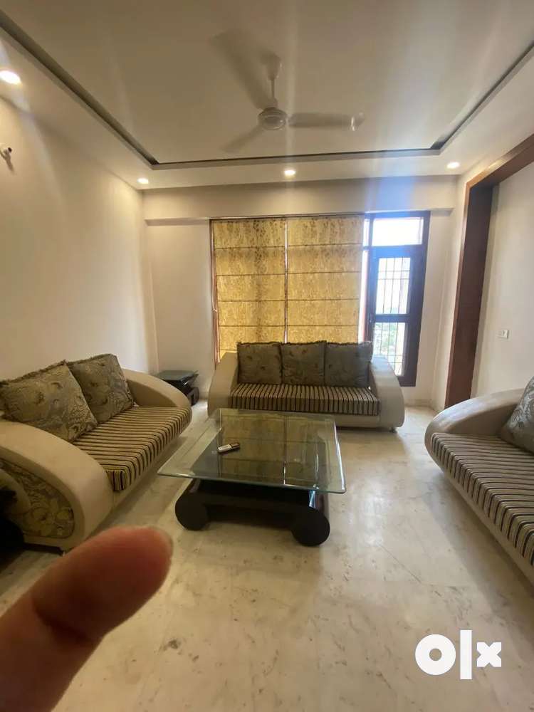 3+1 bhk flat ( fully furnished ) in sector 104