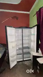Doublle door