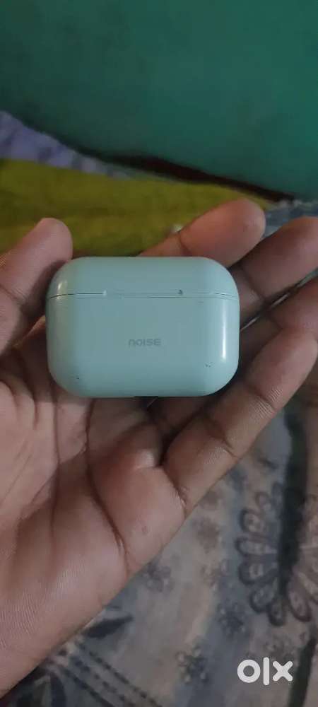Noise Earbud  v102