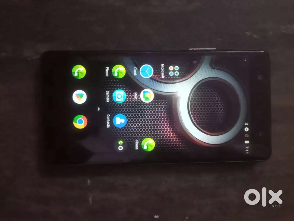 Good condition android phone for sale at very low price