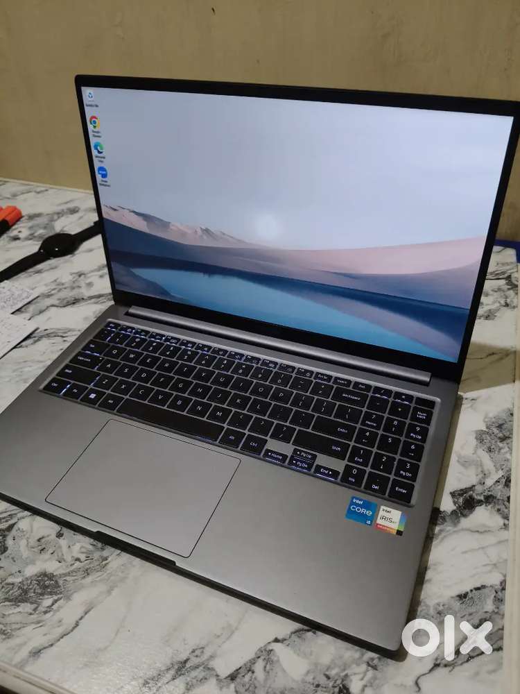 Samsung galaxy Book 4 laptop