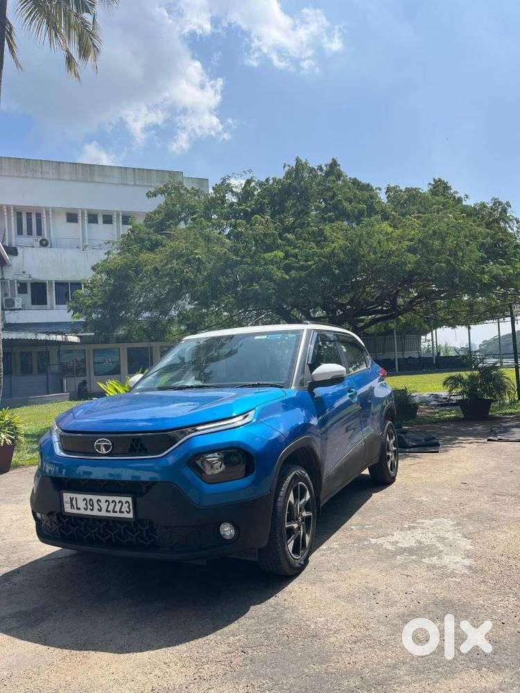 Tata Punch Creative Flagship Dual Tone AMT, 2022, Petrol