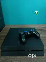 PS 4 Console