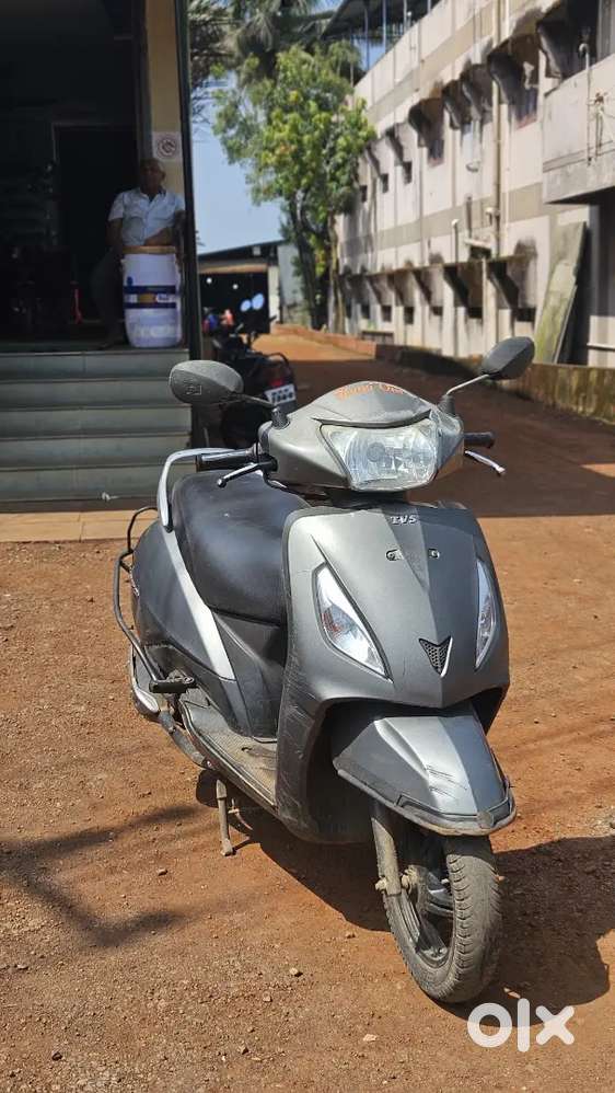 Best scooty under 40000