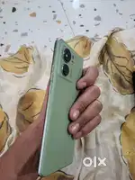 Motorola Edge 40 8/256 Earjent money