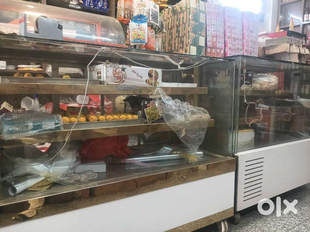 Sweets display counter