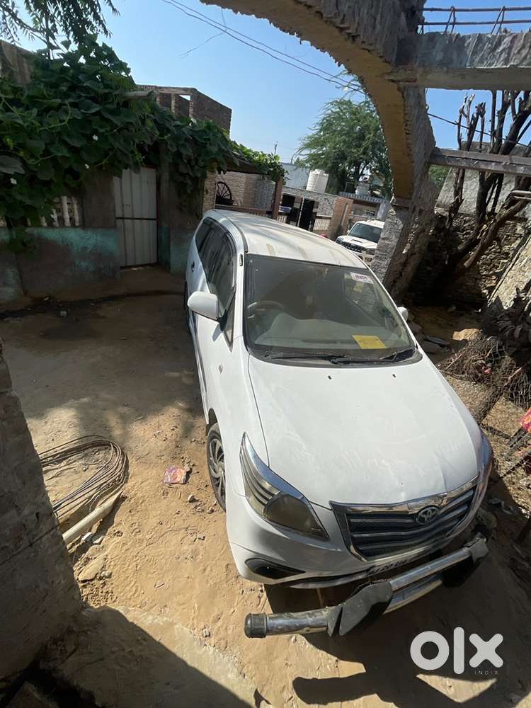 Toyota Innova 2009 Diesel 350000 Km Driven