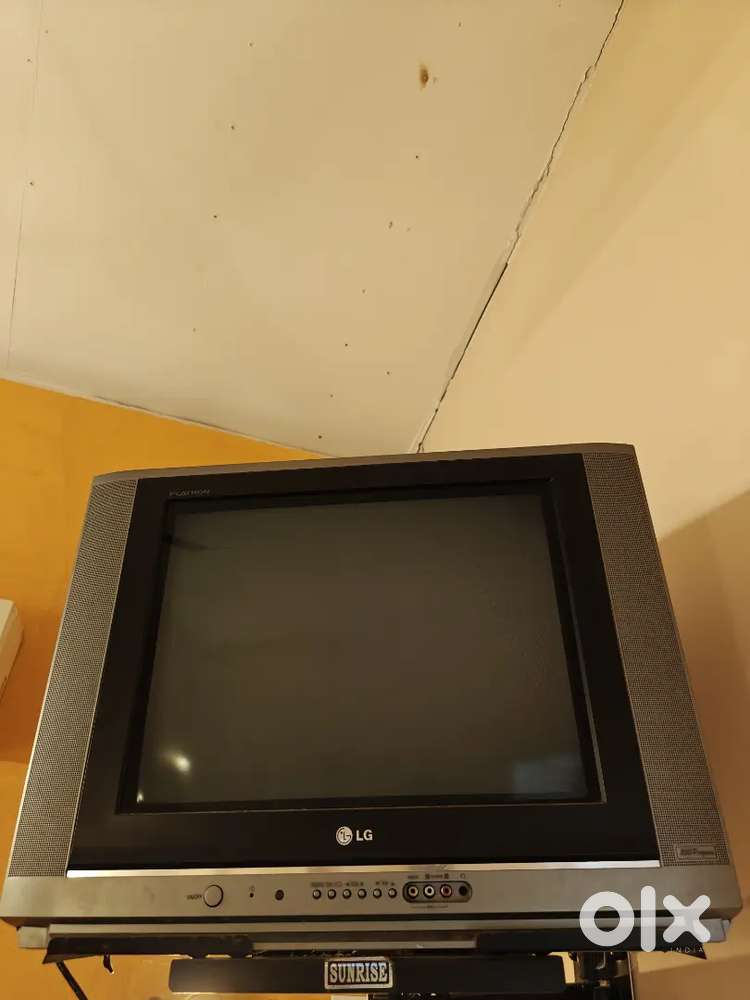 CRT TV for sale