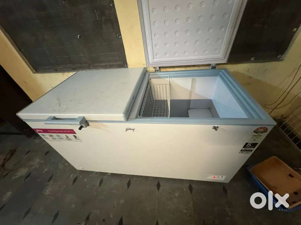 Commerical Friz 500 ltrs