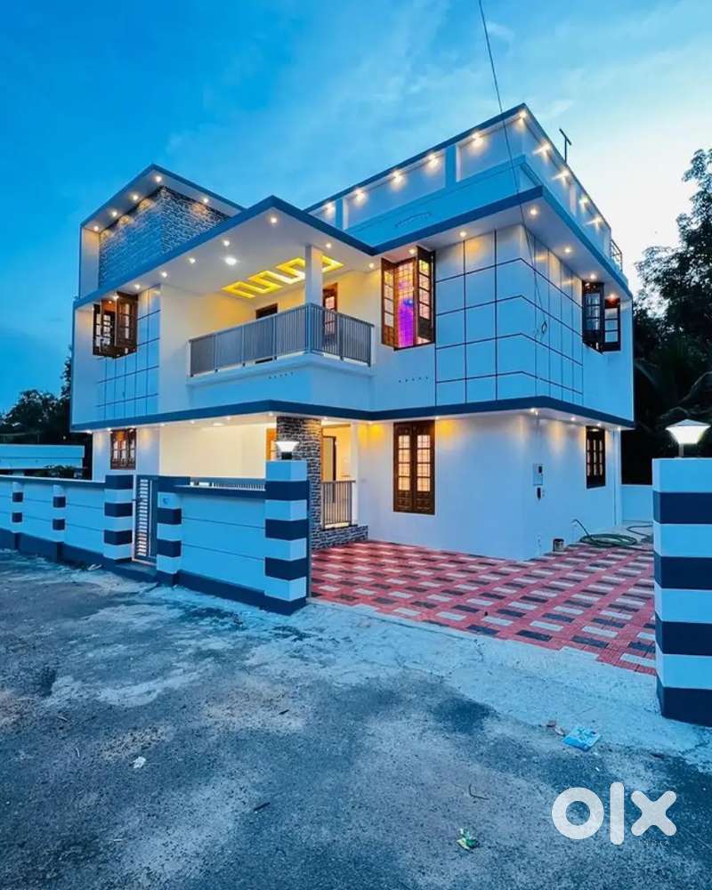 Independent plots and villas available at Kovilancheri