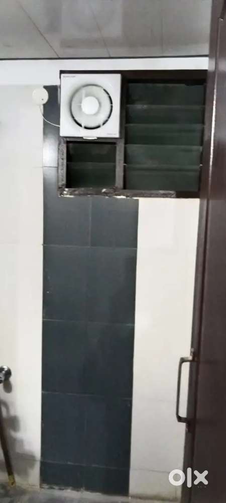 INDEPENDENT HOUSE SALE