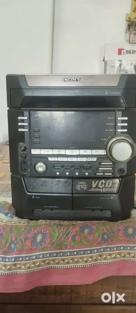 Antique Sony multi tape speaker